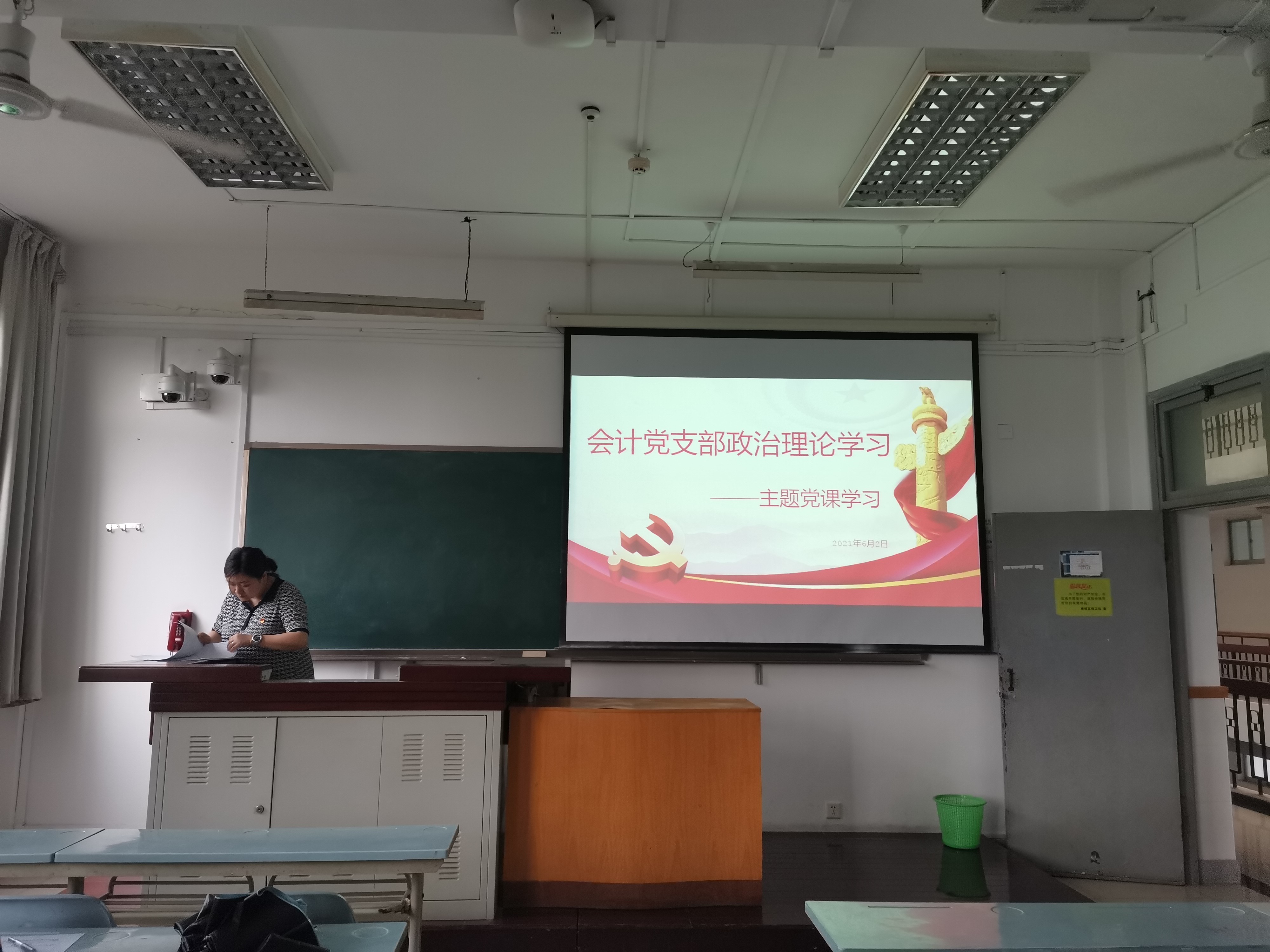 c4f90d5cd9844e67892fbdecb930ca7e.jpg c4f90d5cd9844e67892fbdecb930ca7e.jpg