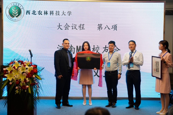 186aa3889e8644bc816b18a82da699fa.png 图片5.png